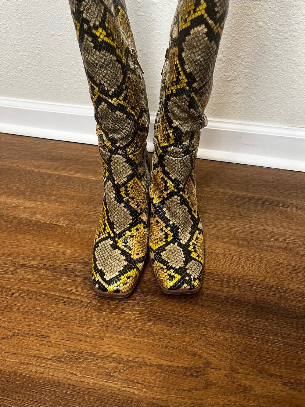 Circus by Sam Edelman Snake Print OTK Boots Size 7.5 - Picture 5 of 7